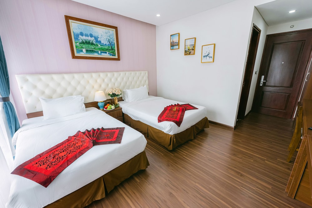 New Century Hotel Cau Giay 15/50