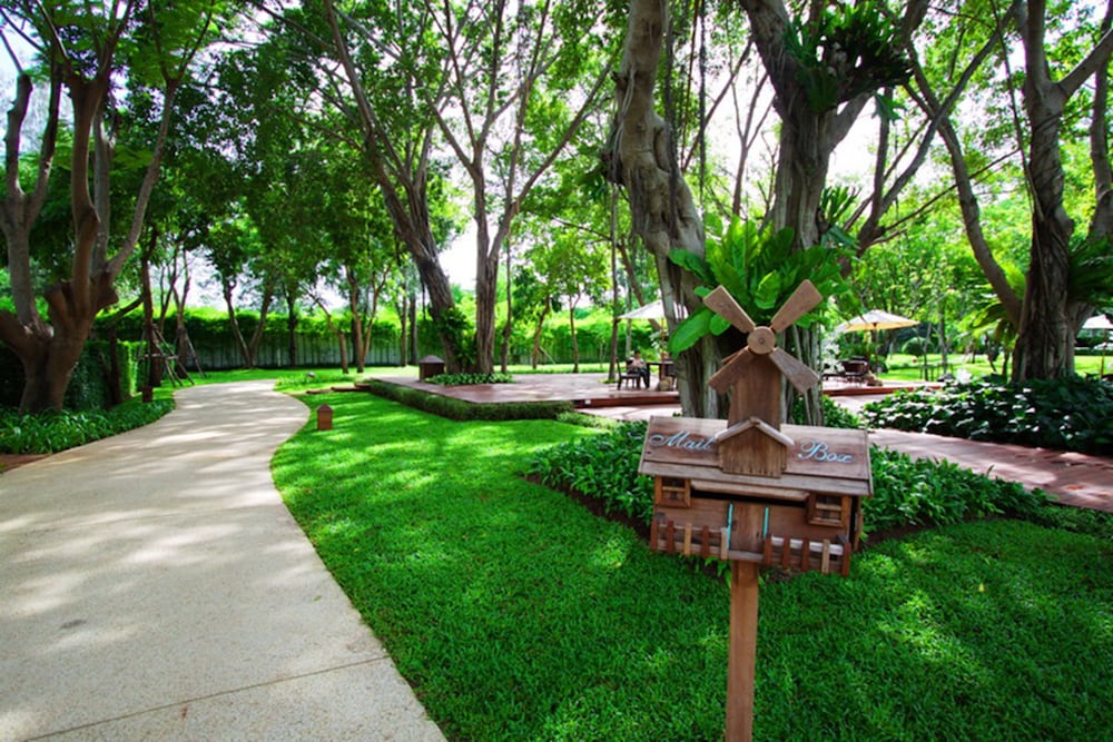 Raya Resort Beach front - The Most Green Resort in Cha-am 69/73