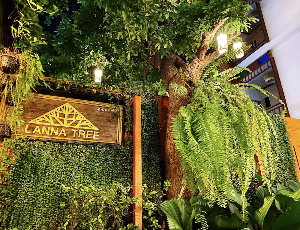 Lanna Tree Boutique Hotel 68/73