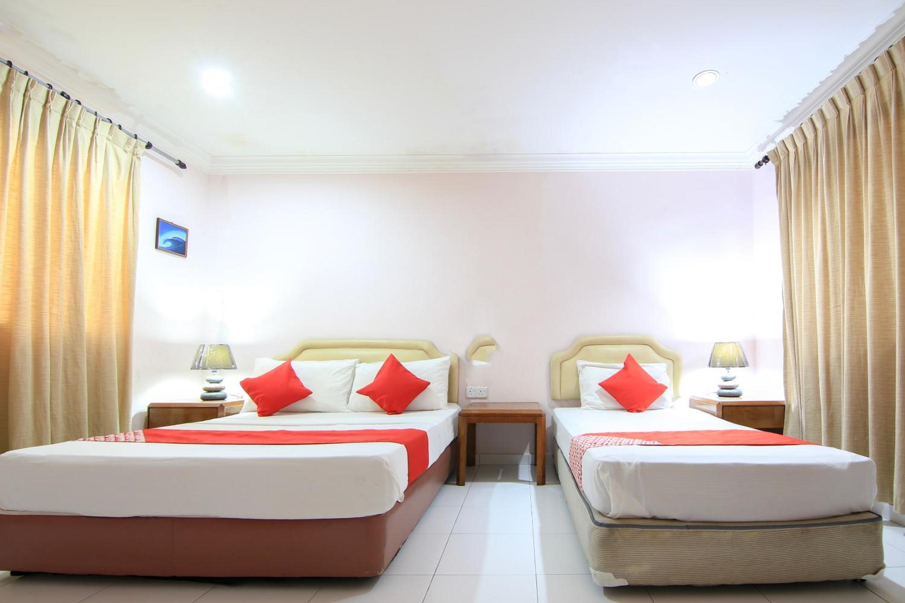 Suite Family, Hotel O Ombak Inn Chalet 8/16