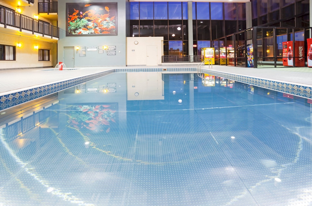 swimming pool spa