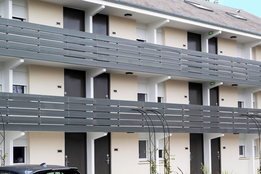 greet Hotel Chatellerault 1/43