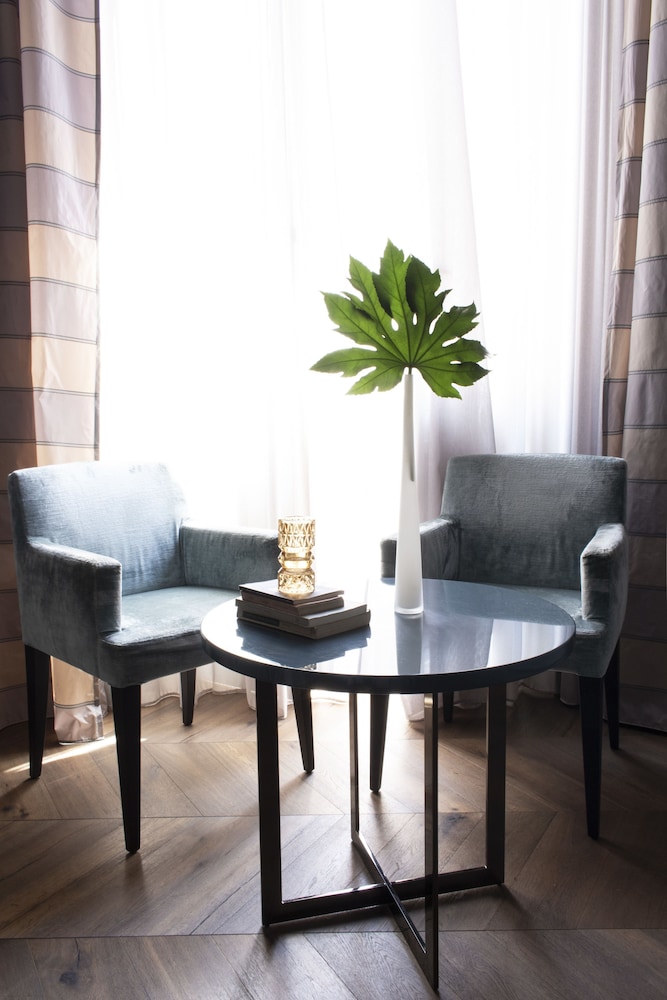 Le Quattro Dame Luxury Suites 60/73