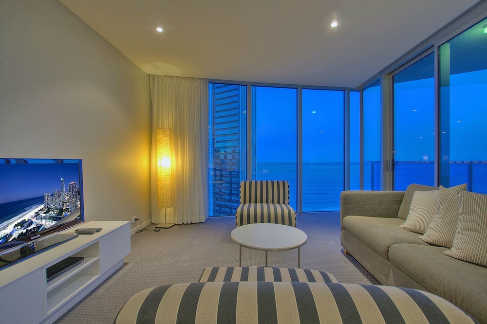Orchid Residences - HR Surfers Paradise 42/73