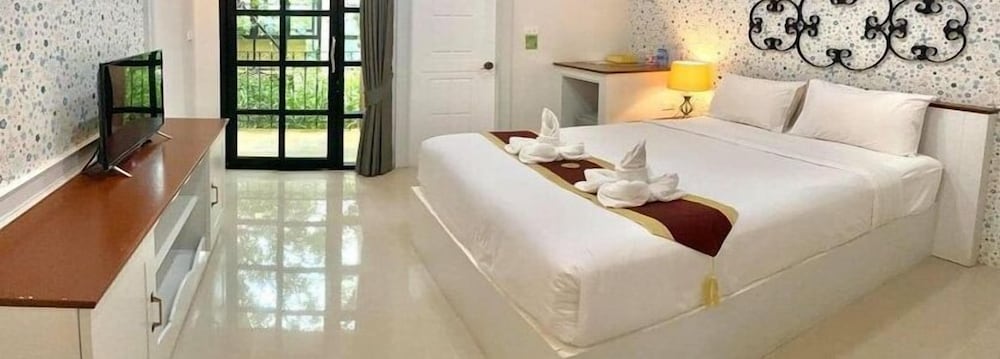Ploy's Pearl Hotel 14/41