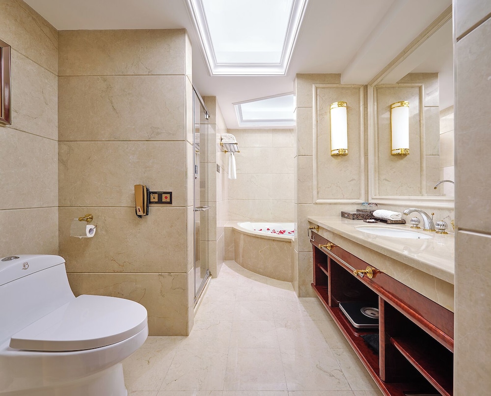 Yueda Financial City International Hotel 45/50