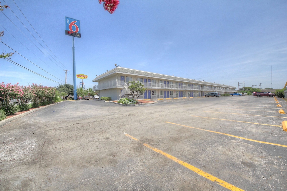 Motel6 San Antonio, TX - Fort Sam Houston 44/61