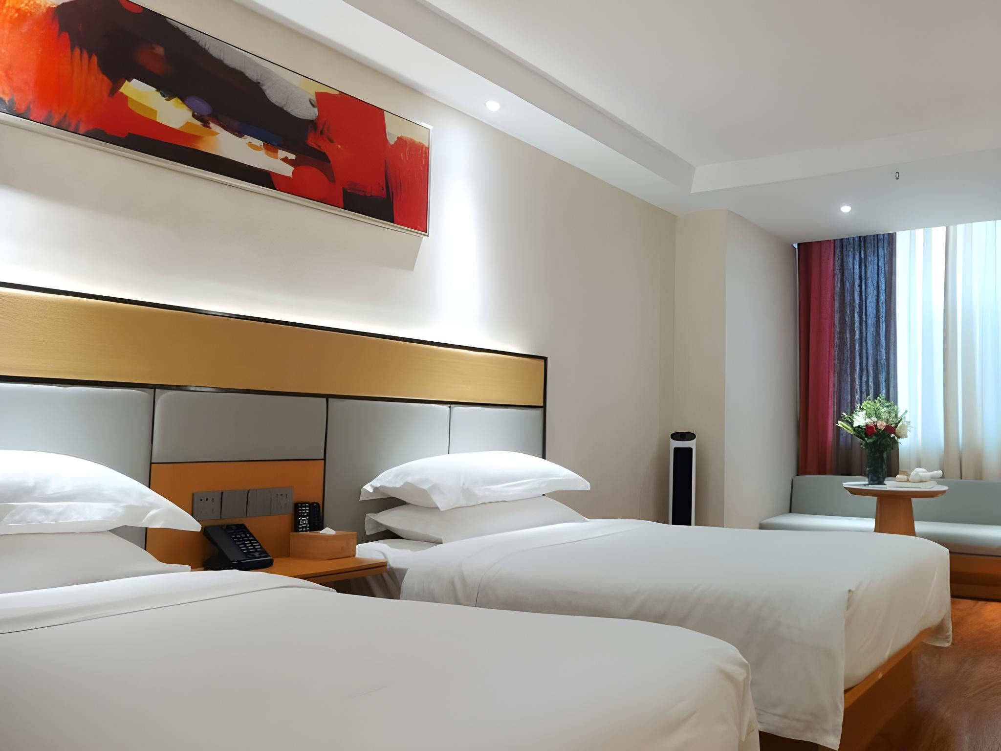 GreenTree Inn Geermu Walking Street Business Hotel 19/51