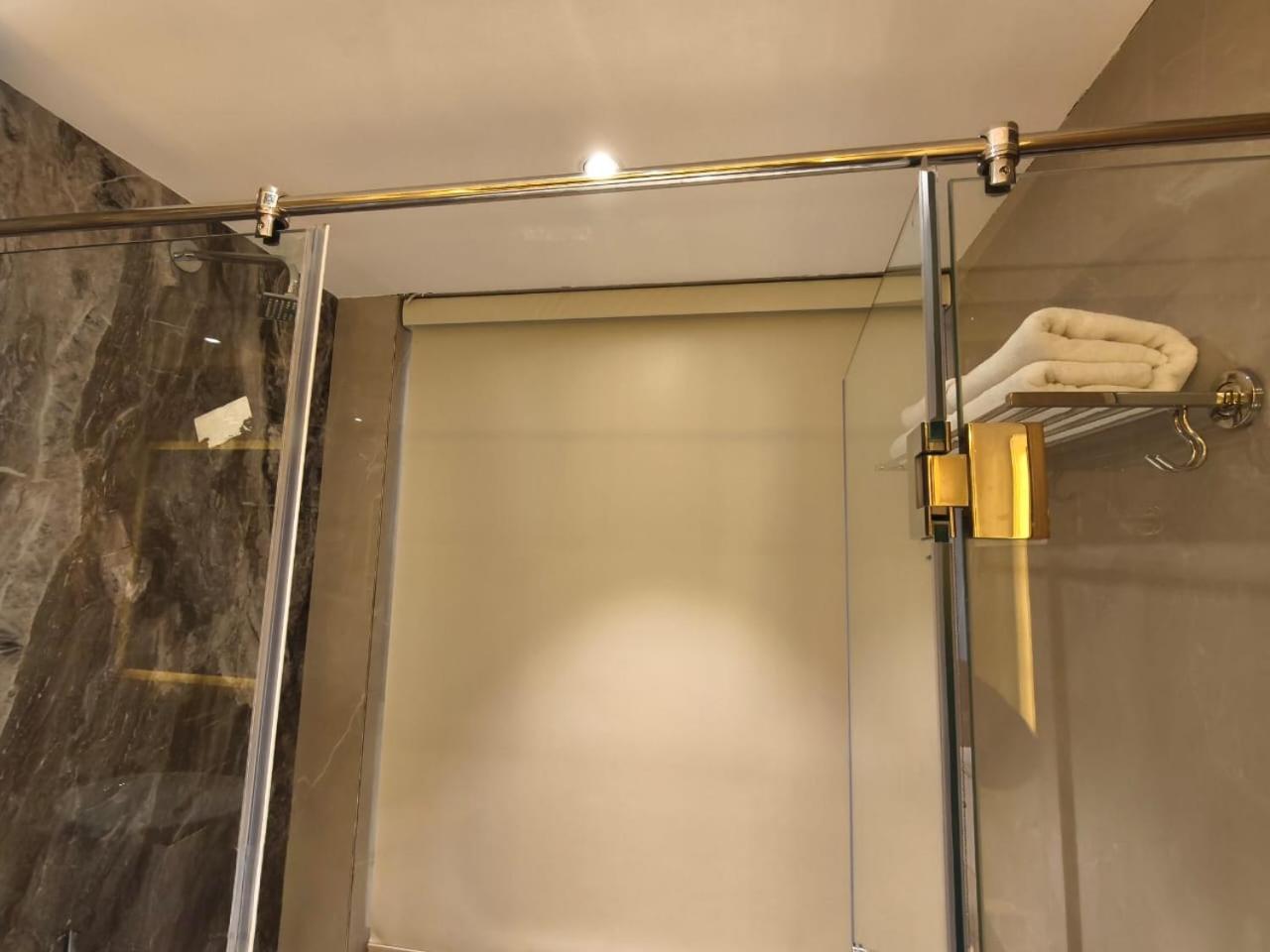 Hotel Golden Orchid 41/41