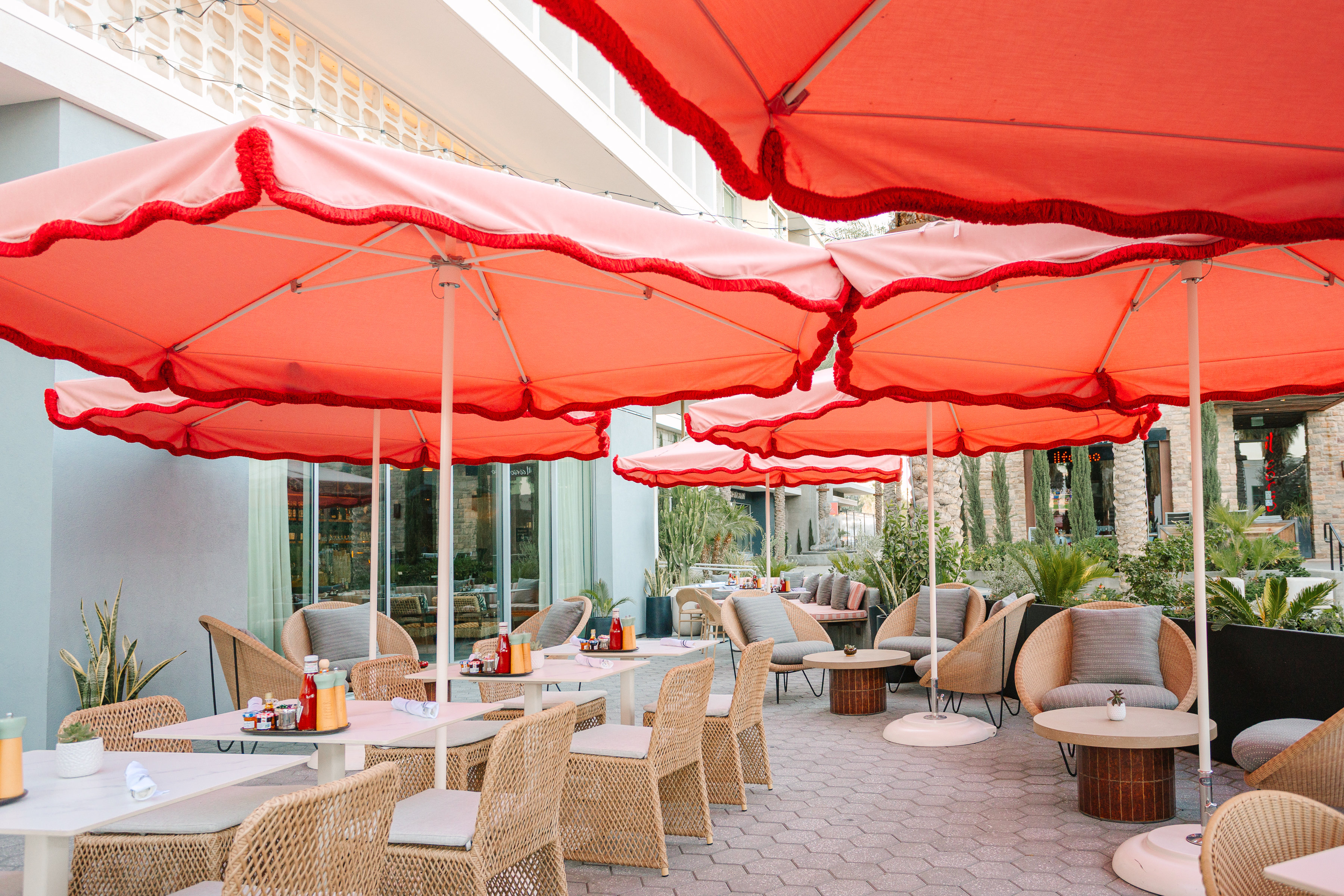 Kimpton Rowan Palm Springs 48/79