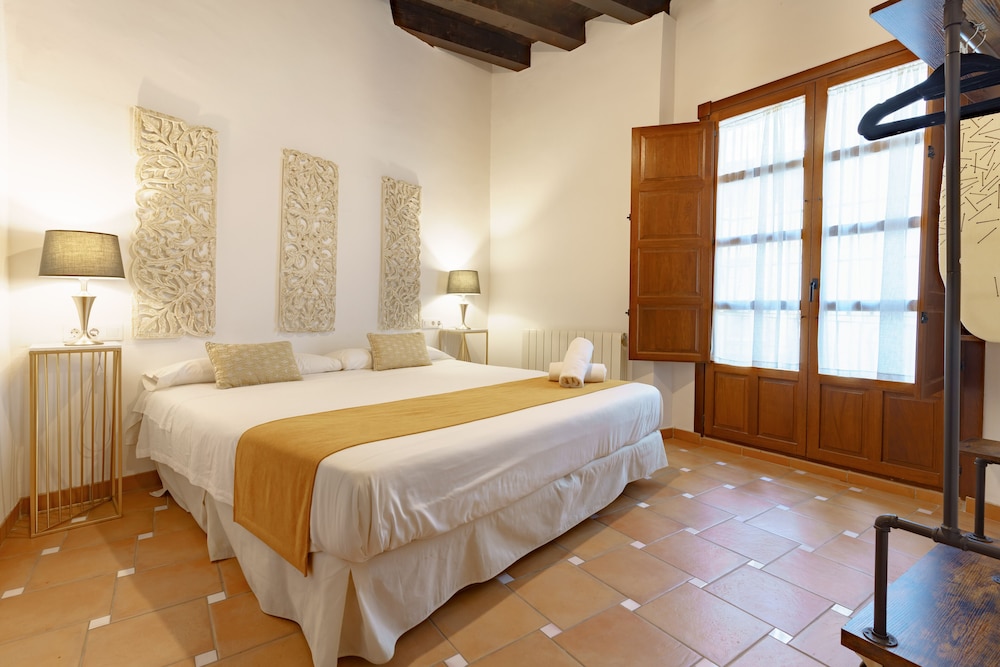 Suites Casa de las Columnas 24/65
