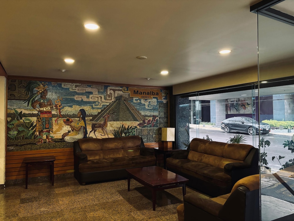 Hotel Manalba 11/18