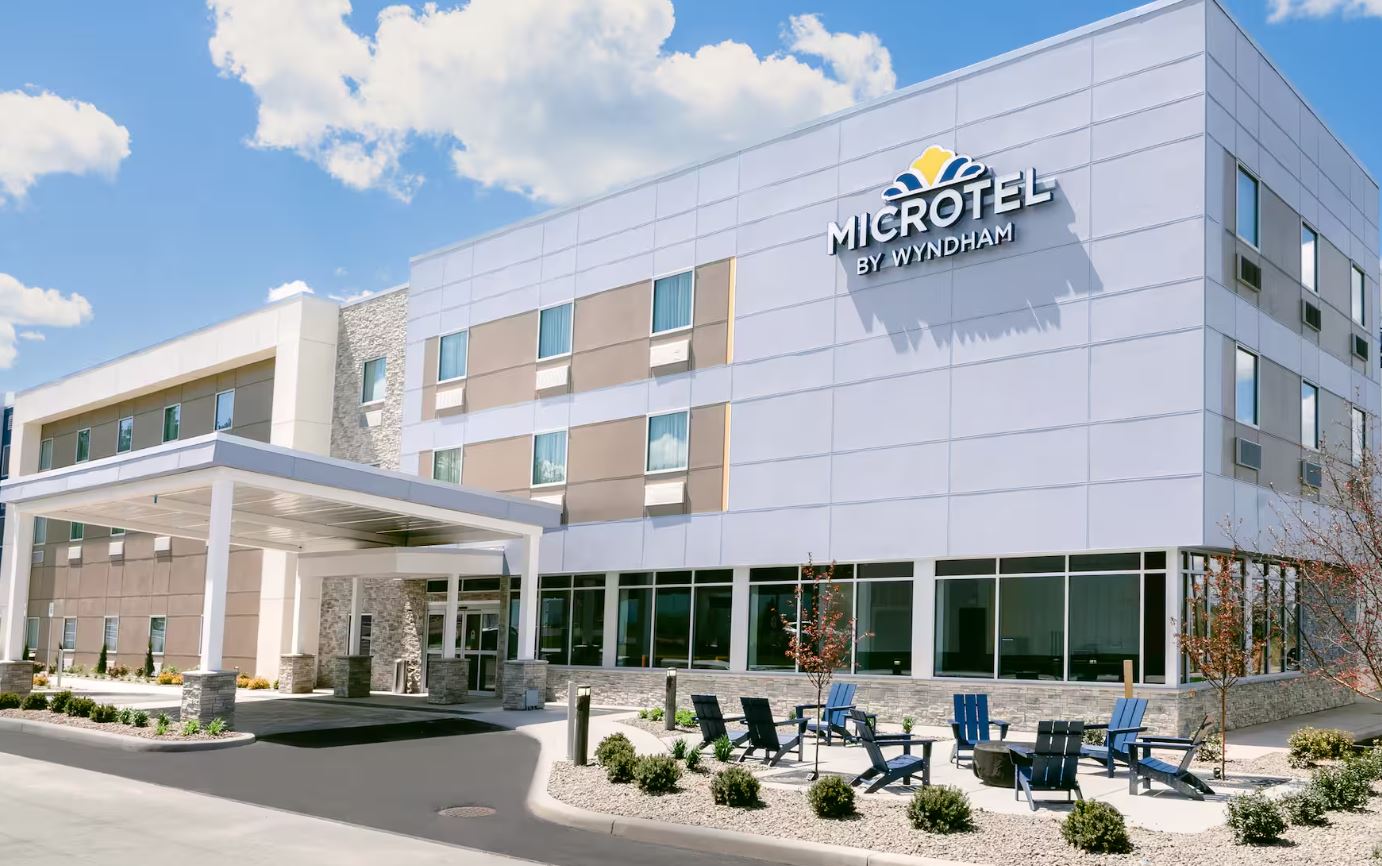 Microtel Inn & Suites by Wyndham Newark NY 3/27