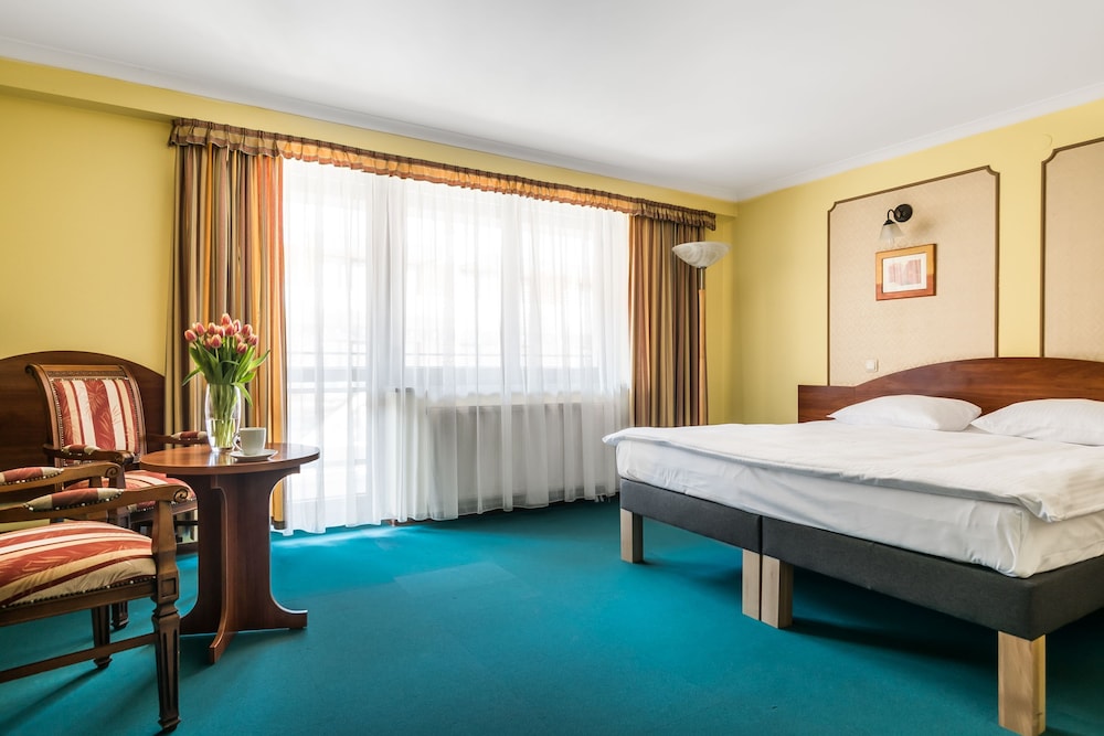 Hotel Wersal 9/27