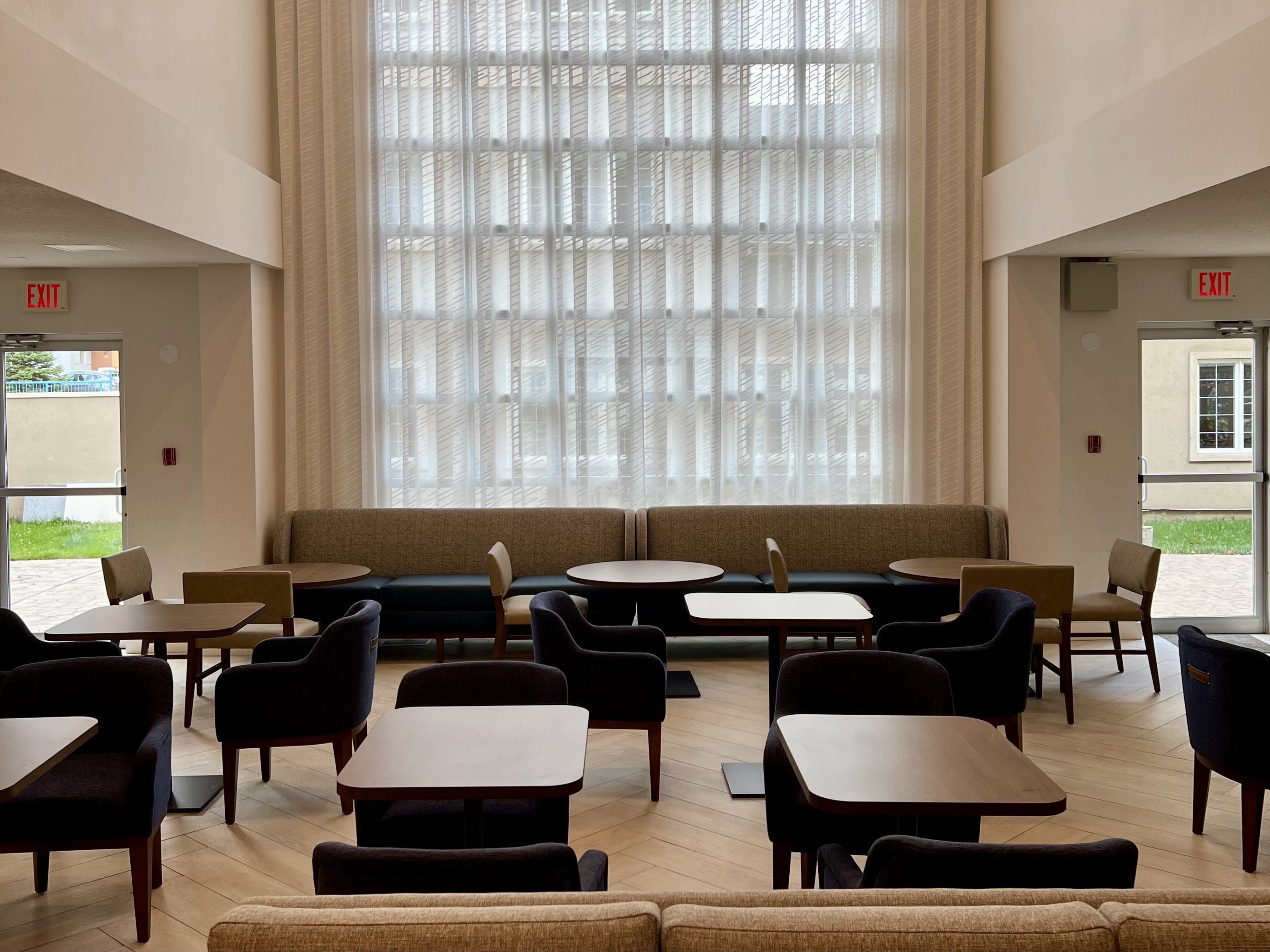 Staybridge Suites Hotel Calgary Airport 49/74