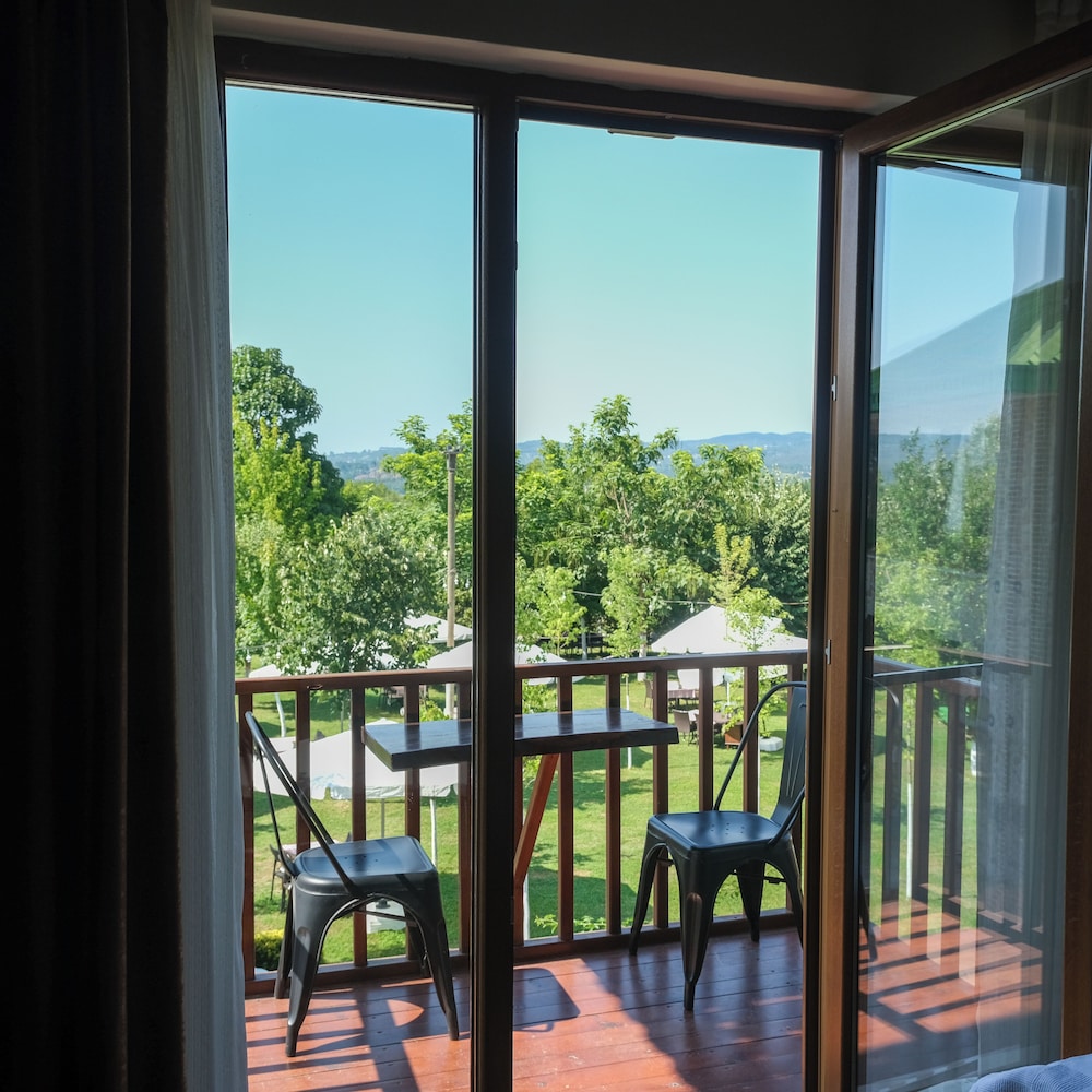 Cevizdibi Butik Otel 25/50