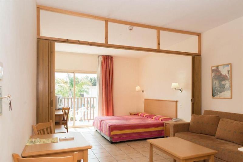 Studio, Apartment, Double Bed, Inland View