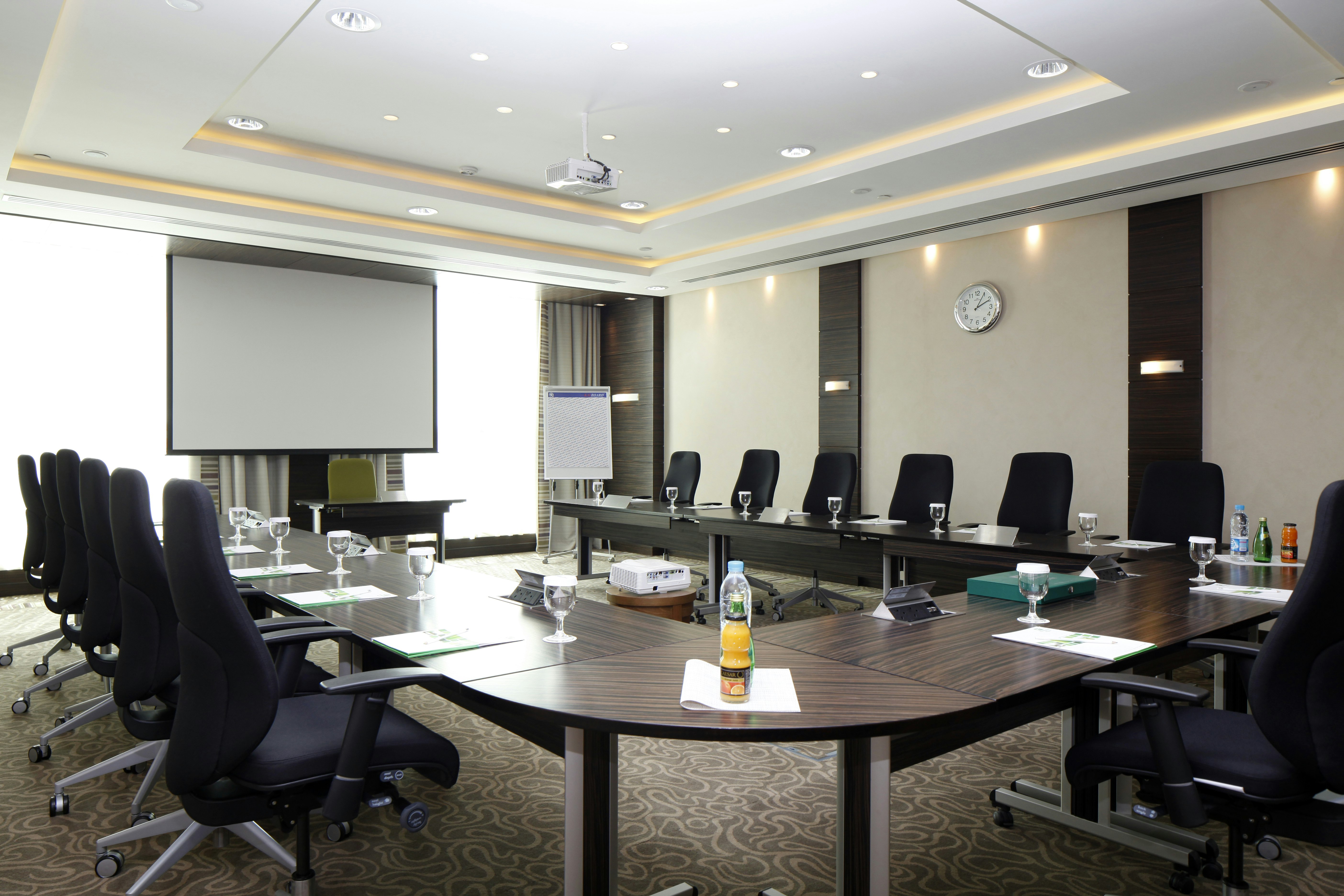 هوليداي إن الرياض - ميدان(Holiday Inn Riyadh - Meydan) 49/58