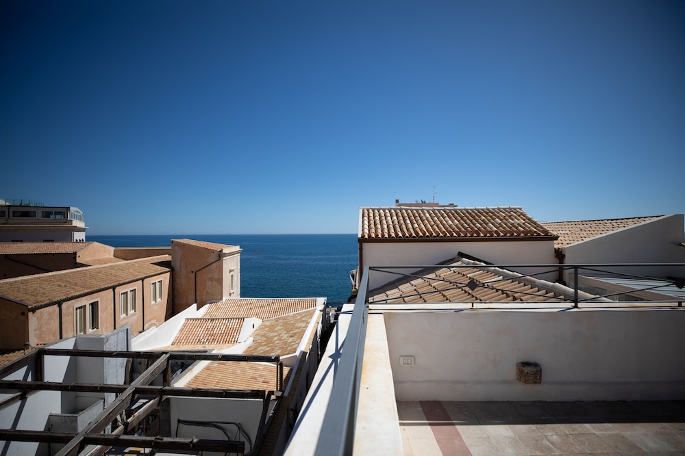 Lanterne Magiche Ortigia 49/50