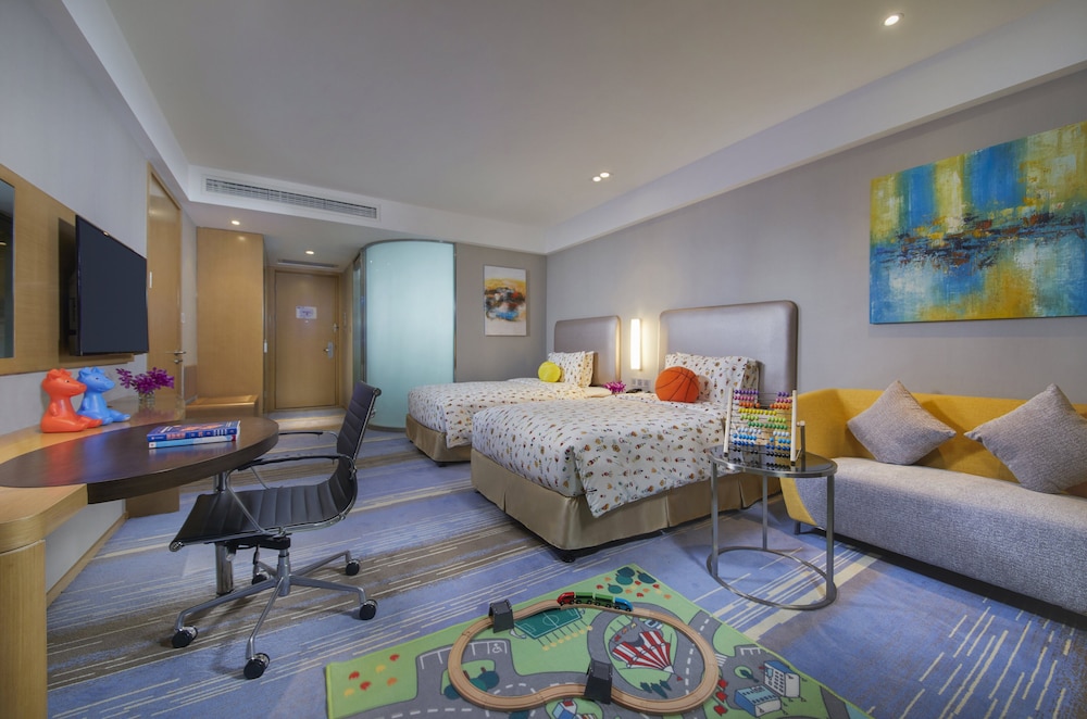 HOLIDAY INN EXPRESS GUIAN YUNGU 17/48