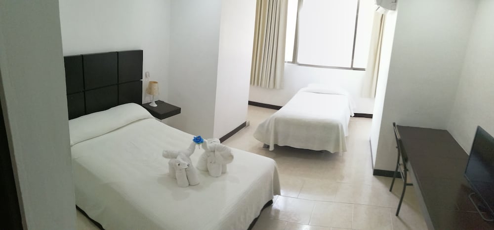 Hotel Plaza Playa 9/22