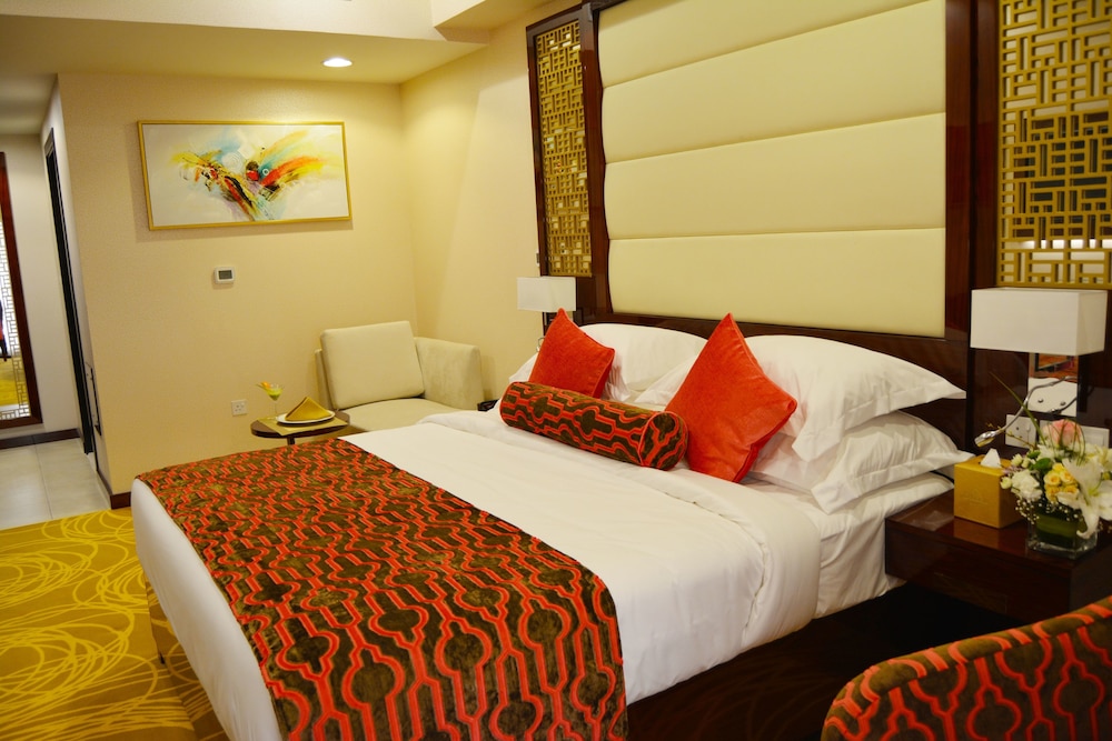 Sunday Pulse Al Jaddaf Hotel 10/42