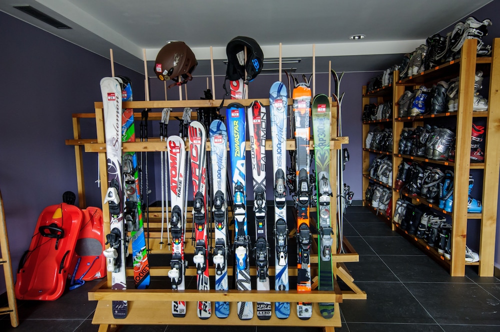 RUSKOVETS RESORT 53/61