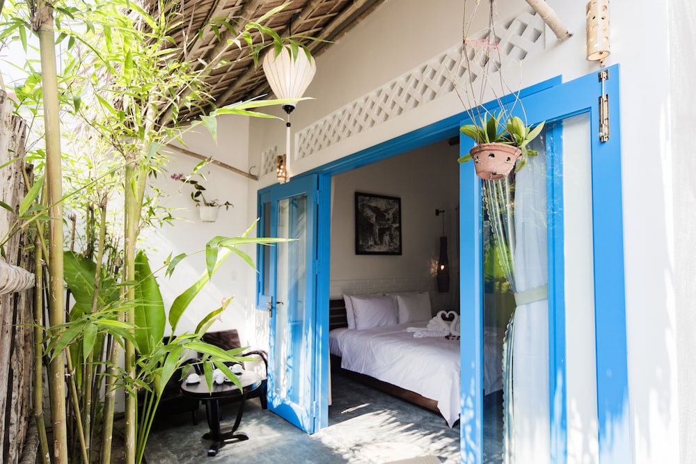 Cashew Tree Bungalow photo1