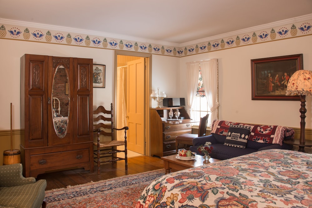 Asa Ransom House 21/62