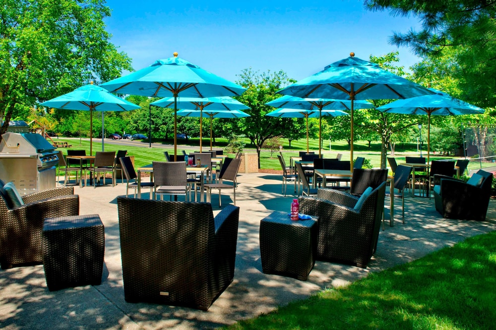 Sonesta ES Suites Parsippany Morris Plains 39/54