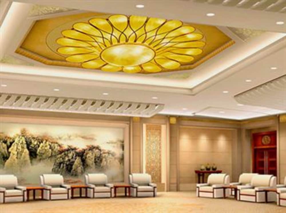 Sheng Du International Hotel 9/23