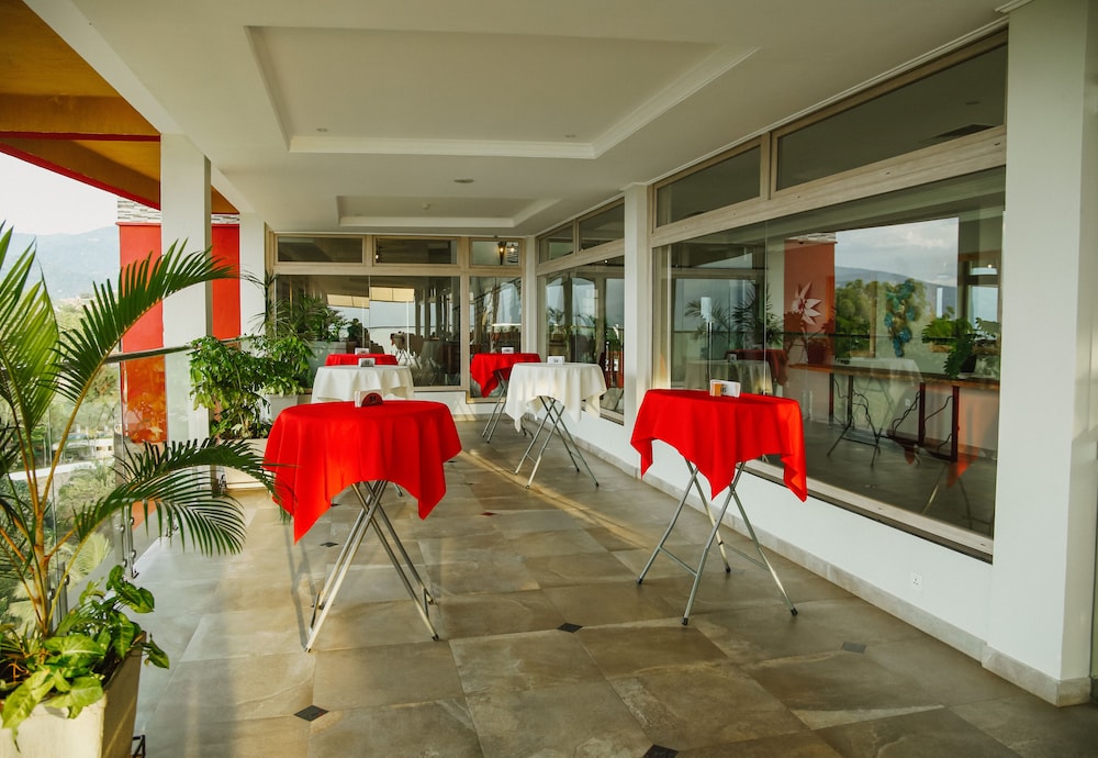 Kiriri Garden Hotel 35/50