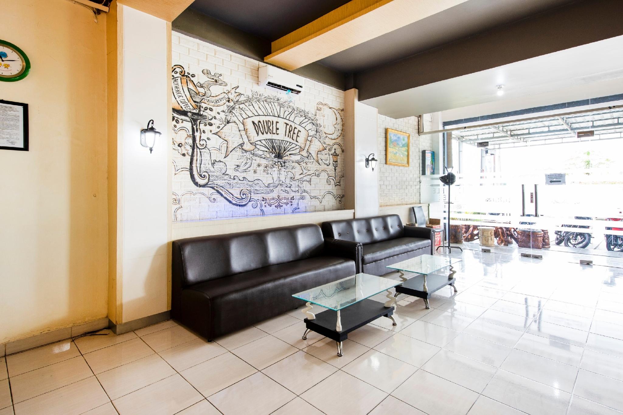 OYO 3746 Double Tree Guesthouse 17/24