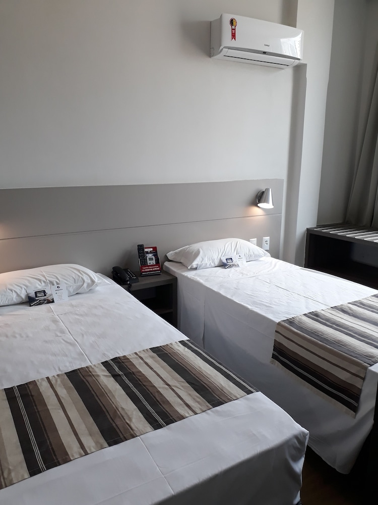 Valerim Itajai Hotel 7/48