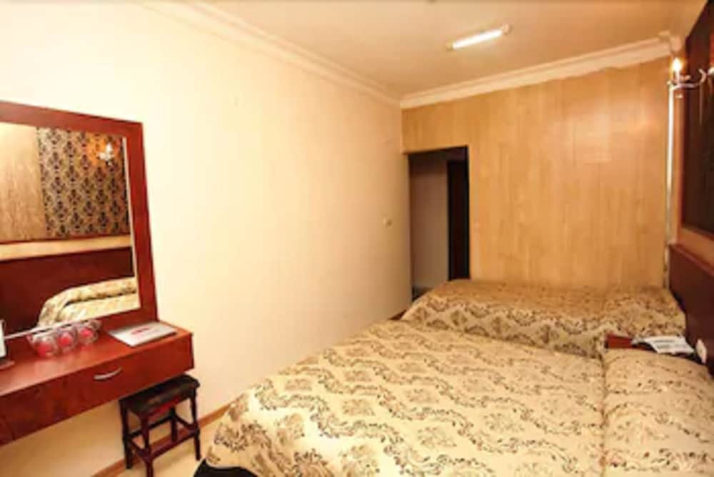 Turvan Hotel 27/38