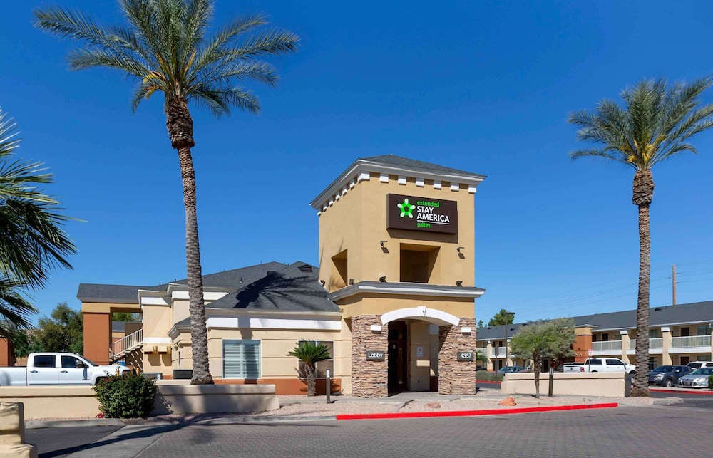 Extended Stay America Select Suites Phoenix Airport E Oak St 2/56