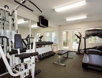 Ramada By Wyndham Oceanside 18/30