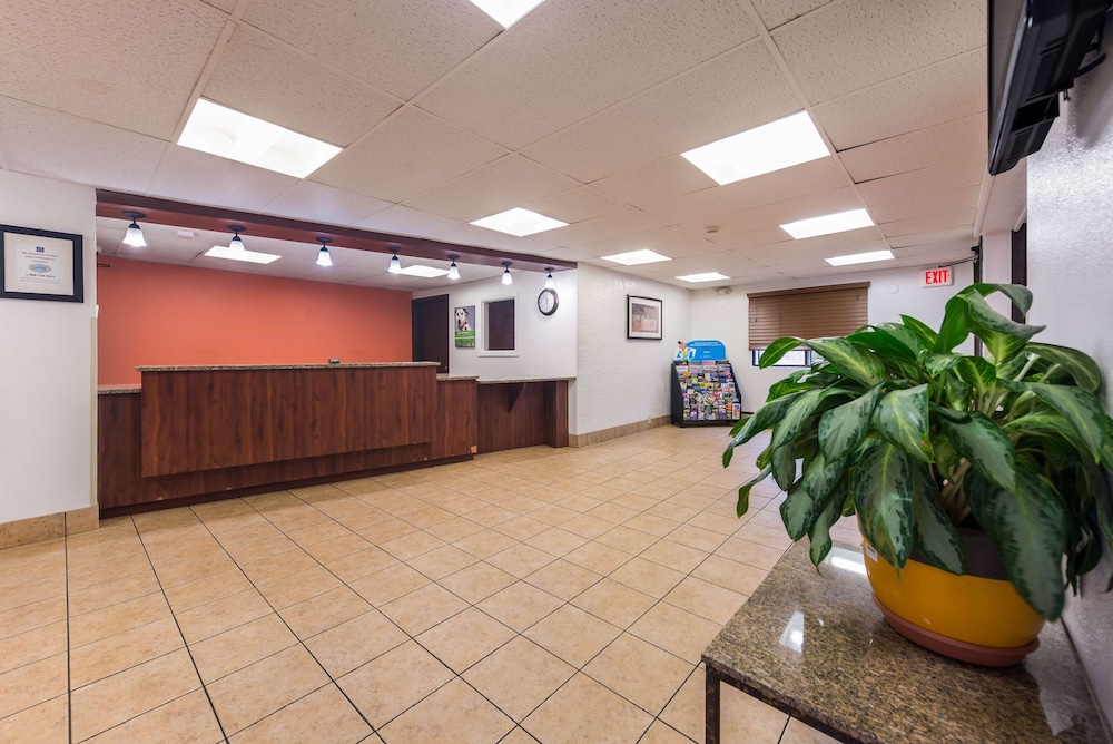 Motel6 Saint Paul, MN - I-94 6/54