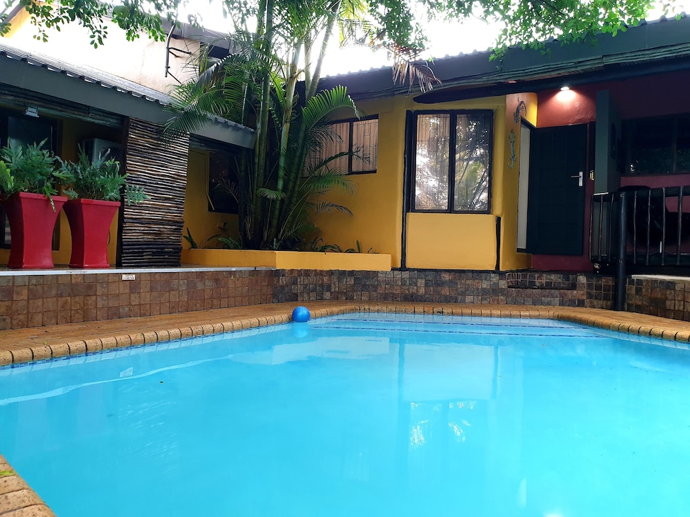 Umlilo Lodge 34/64