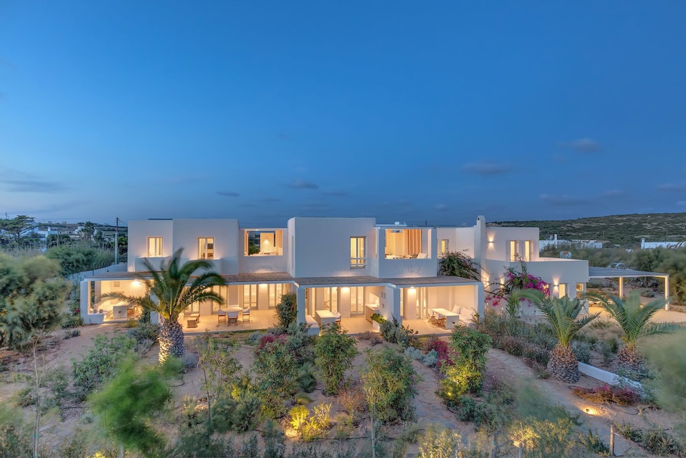 Seven Santa Maria Paros Boutique Hotel 2/36