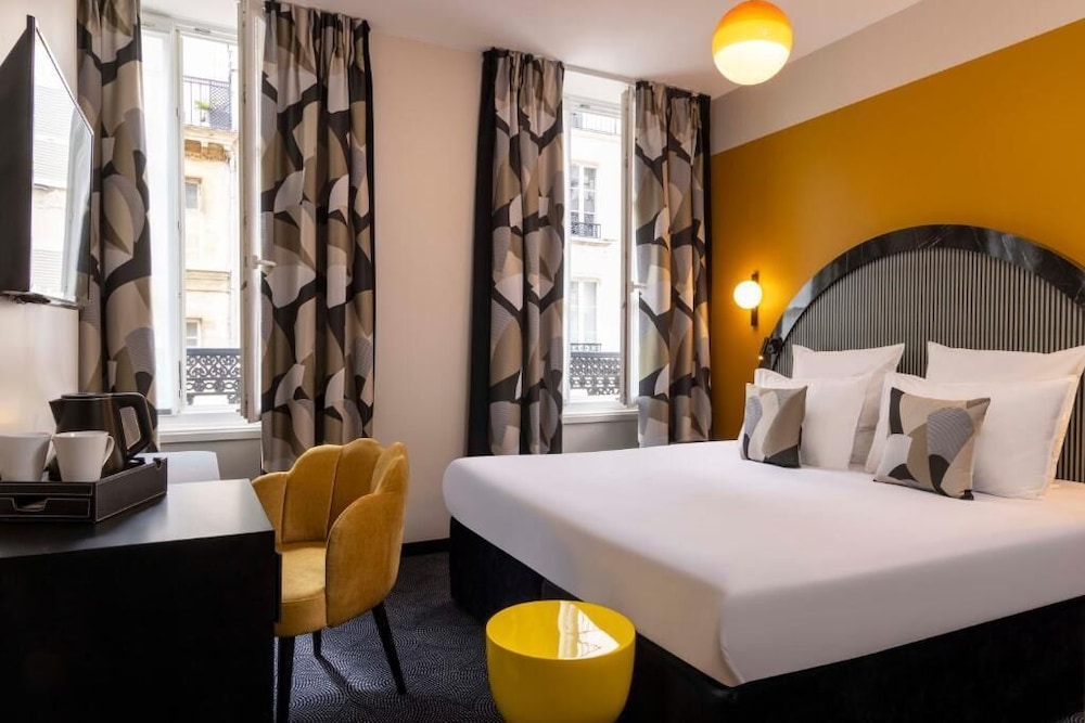 SUPERIOR, DOUBLE BED