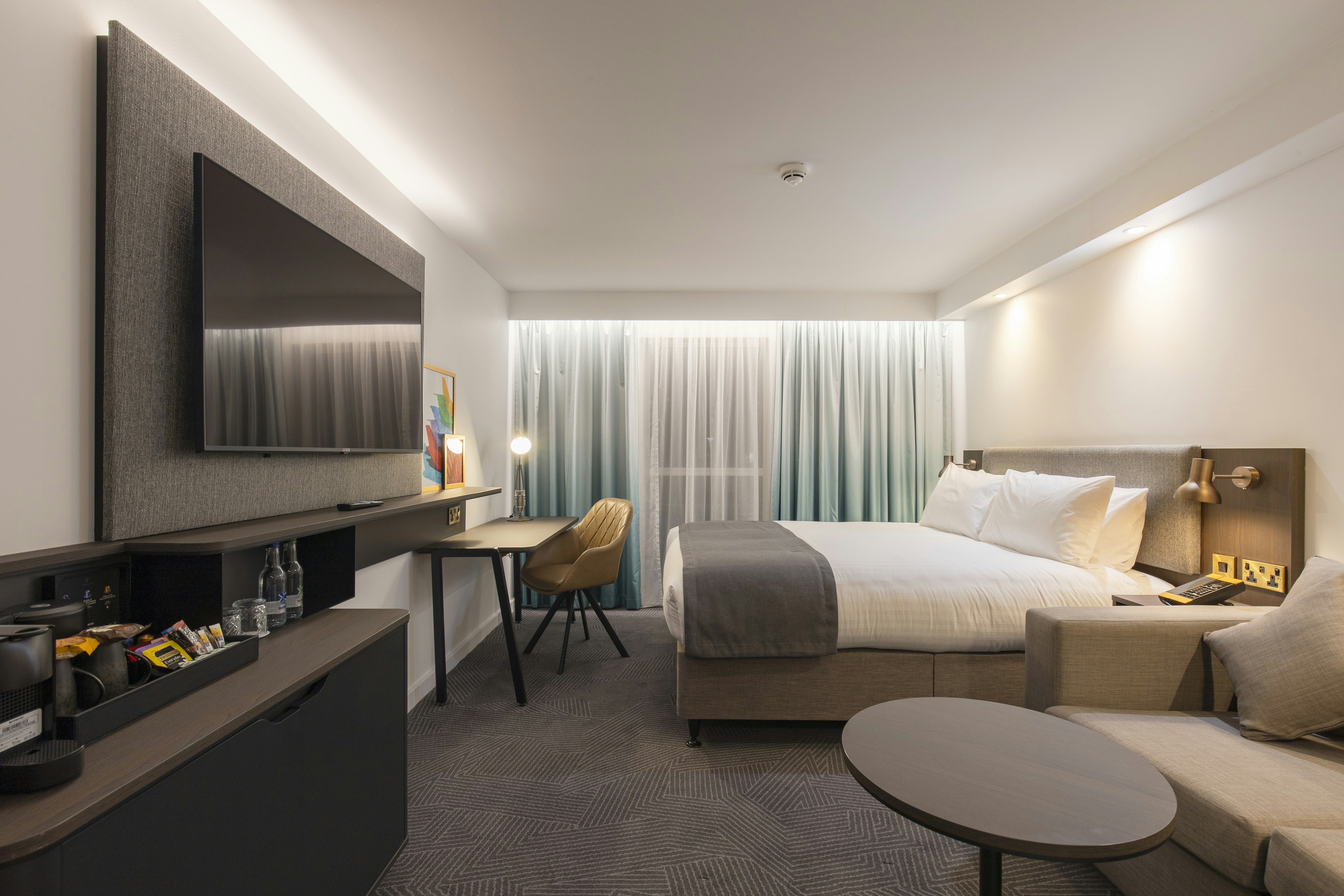 Holiday Inn Bristol Airport 18/43