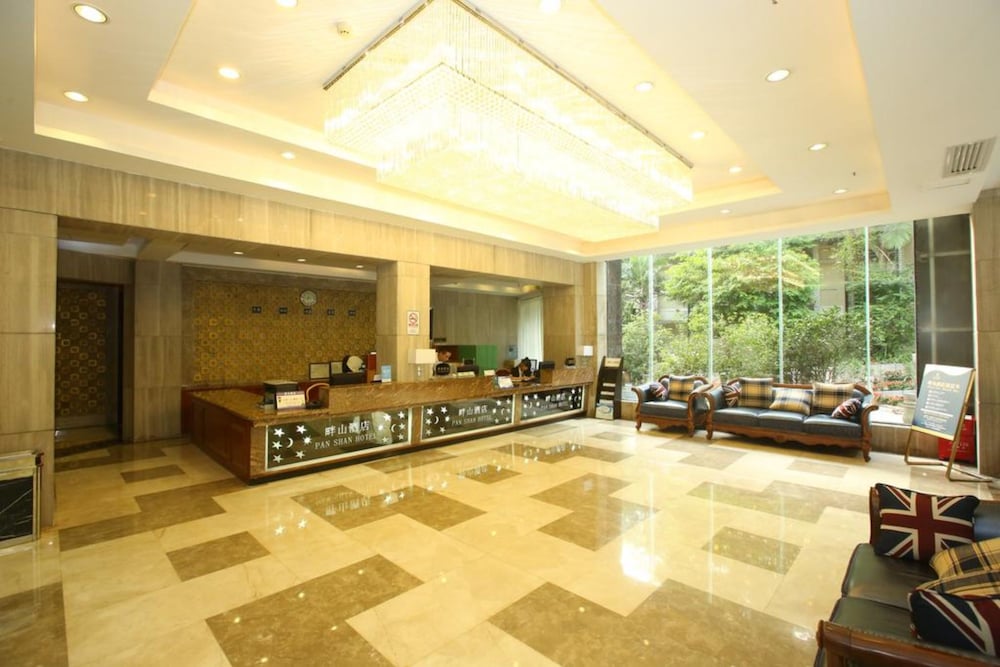 Grand Villa Hotel 5/39