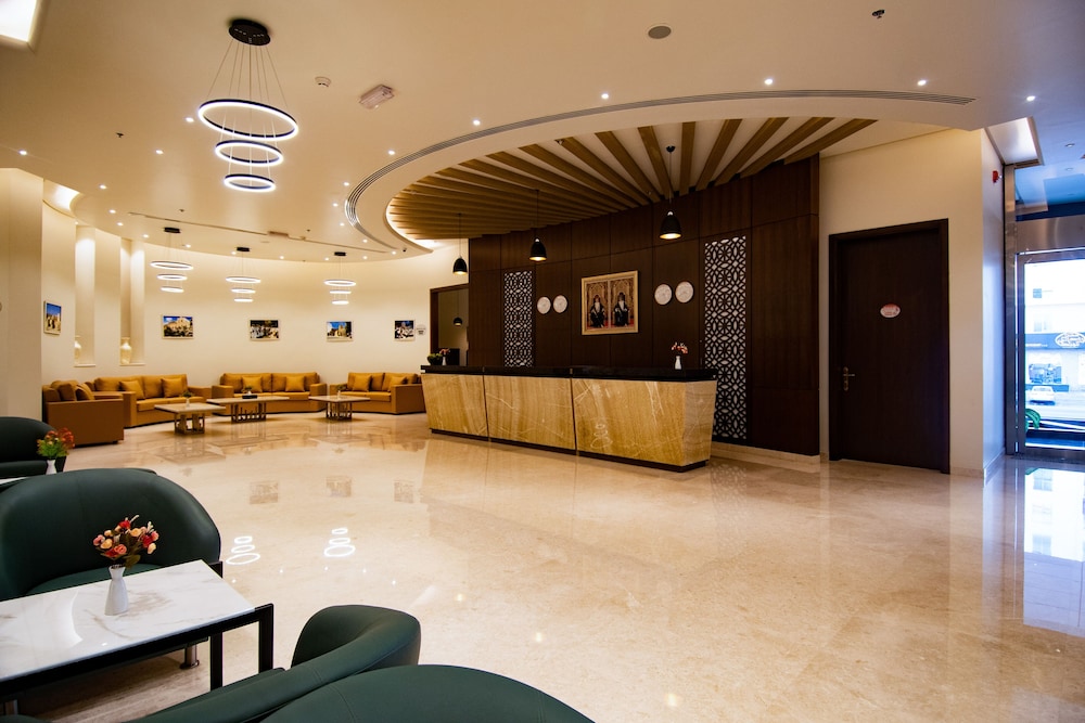 Rozana Hotel 8/50