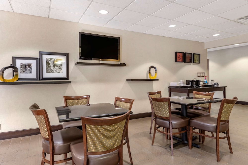 restaurant-cafeteria