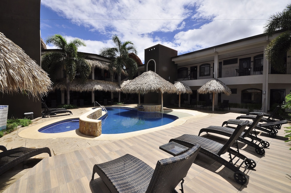 Hotel Colono Beach 7/73
