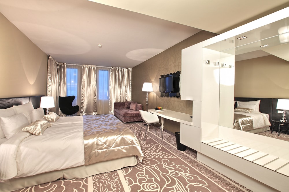 Zijin Hotel 27/74