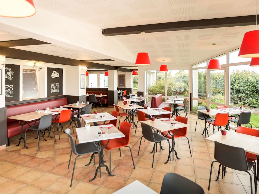 IBIS CHERBOURG LA GLACERIE 58/77