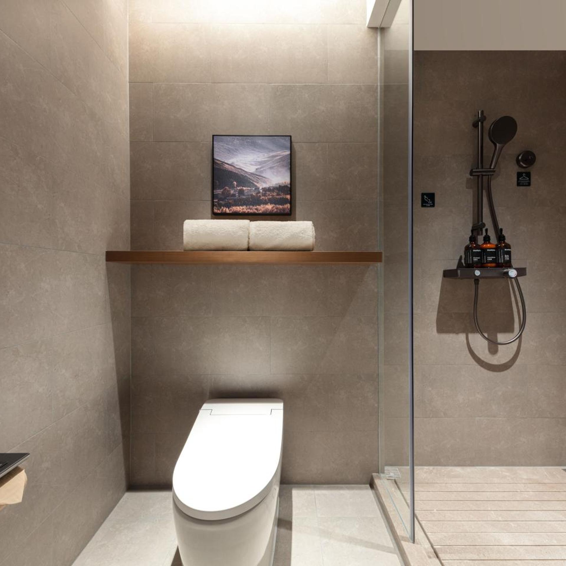 Atour Hotel Shenzhen CBD Futian Metro Station 48/50
