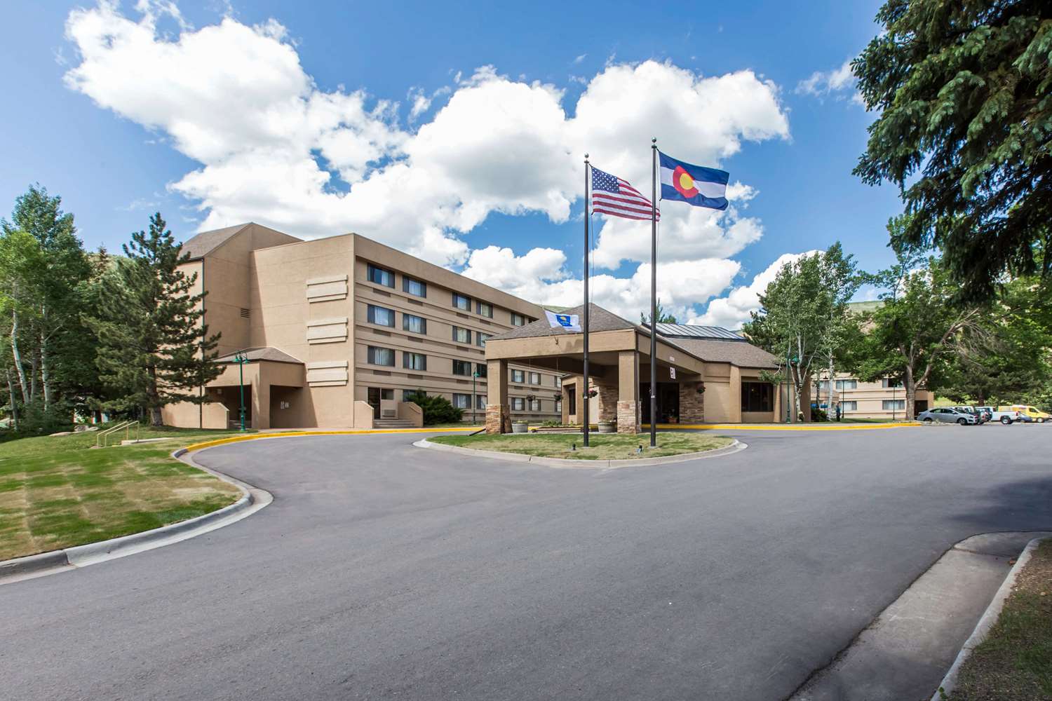 Comfort Inn Near Vail Beaver Creek 38/39